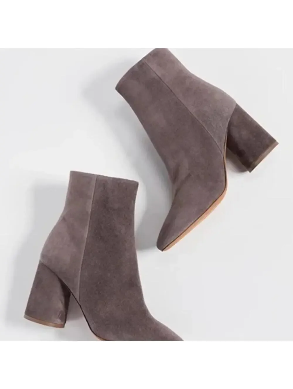VINCE RIDLEY GRAY SUEDE BOOTIES ROUND BLOCK HEEL Size 7M $259
